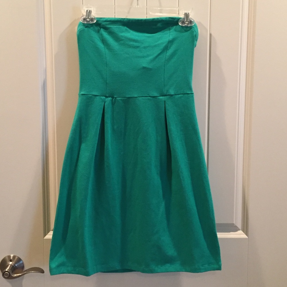 Green Old Navy strapless dress NWOT